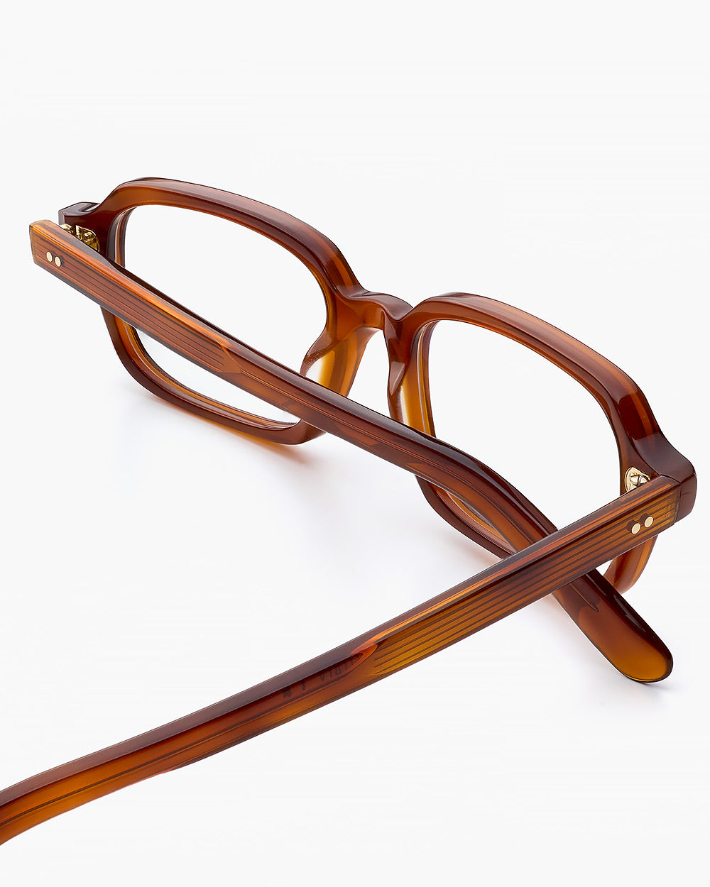 ME & JOE Jules tortoise optical glasses – angled view