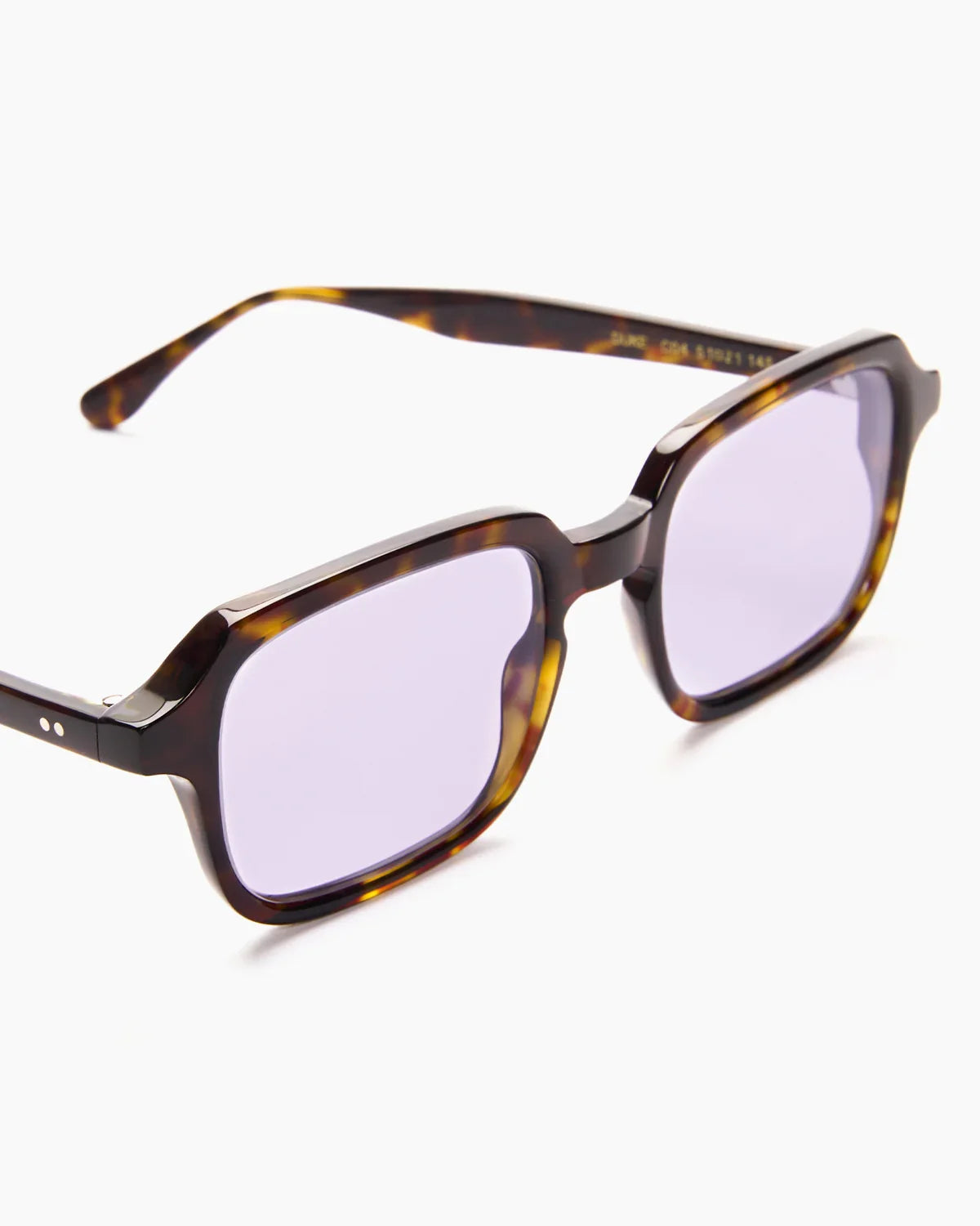 SUNGLASSES-WOMEN-MEN-UNISEX-DU_-TORTOISE-STUDIO-PURPLE-DETAIL |TORTOISE CUSTOM LENSES-PURPLE