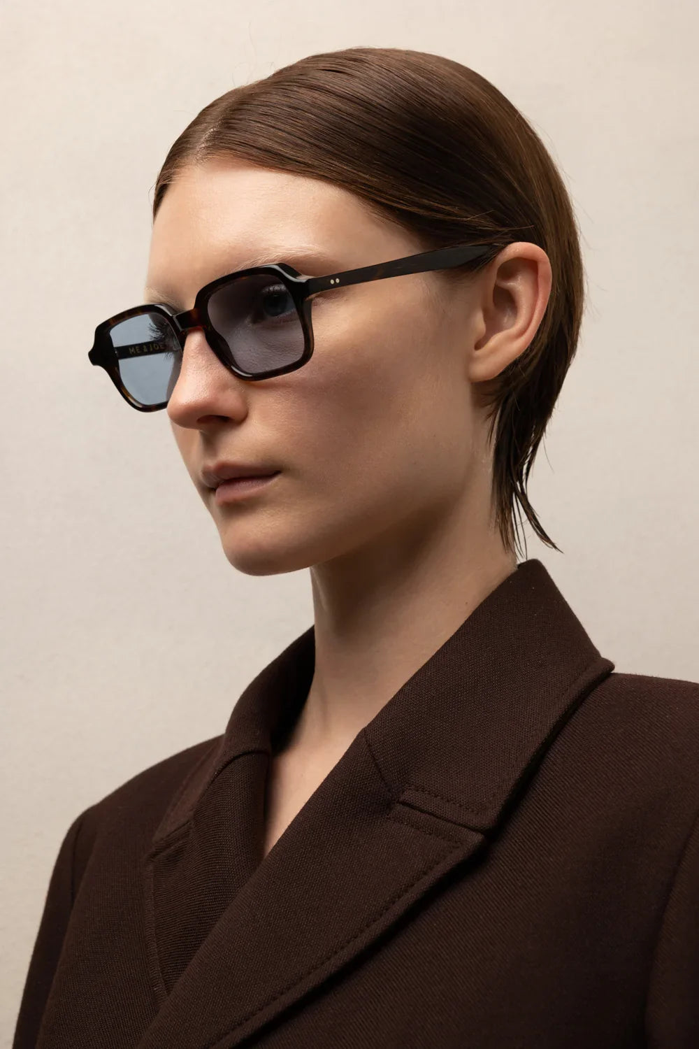 SUNGLASSES-WOMEN-UNISEX-CUSTOMLENSES-BLUEJEAN-DUKE-TORTOISE-SIDE |TORTOISE CUSTOM LENSES-BLUE JEAN