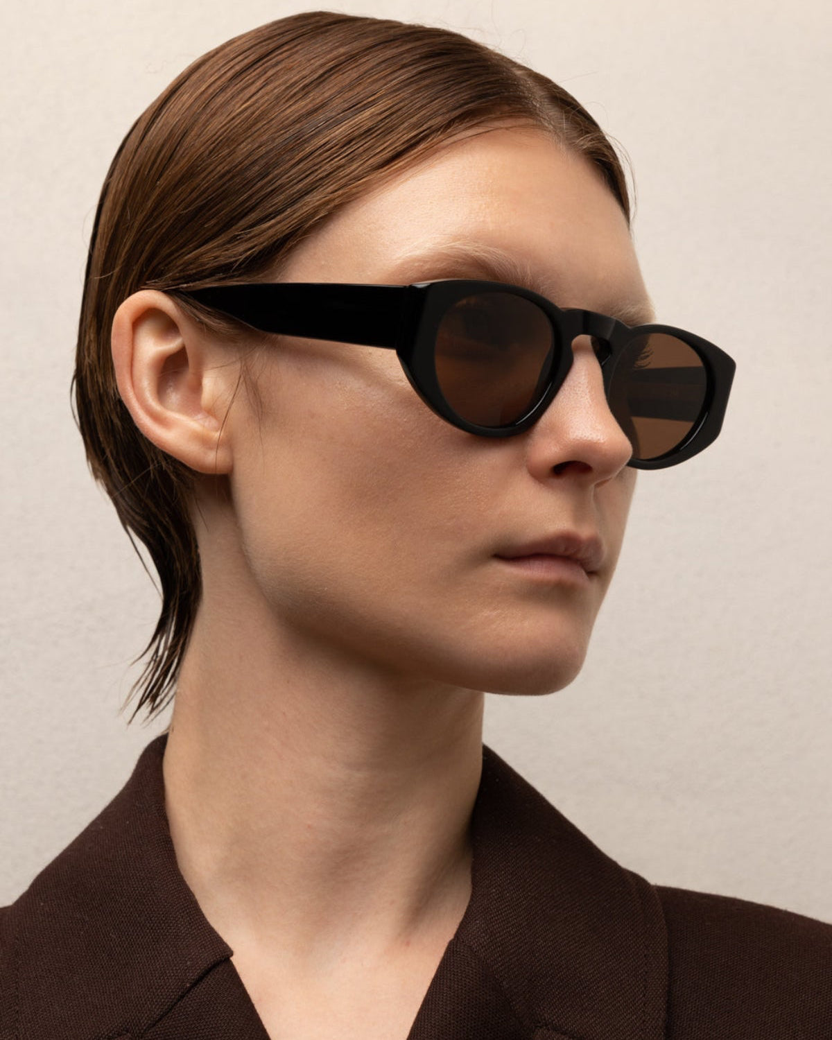 SUNGLASSES-WOMEN-UNISEX-ONASSIS-BLACK-SIDE women_photo |#color_black