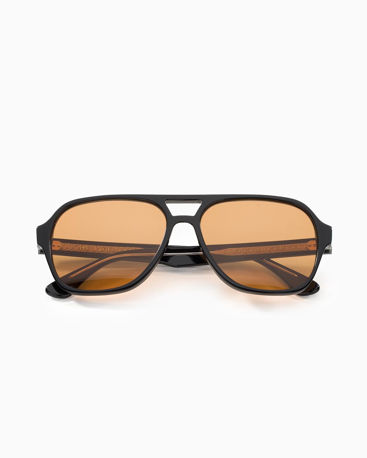 ME & JOE Atlas Black sunglasses with orange lenses – front view