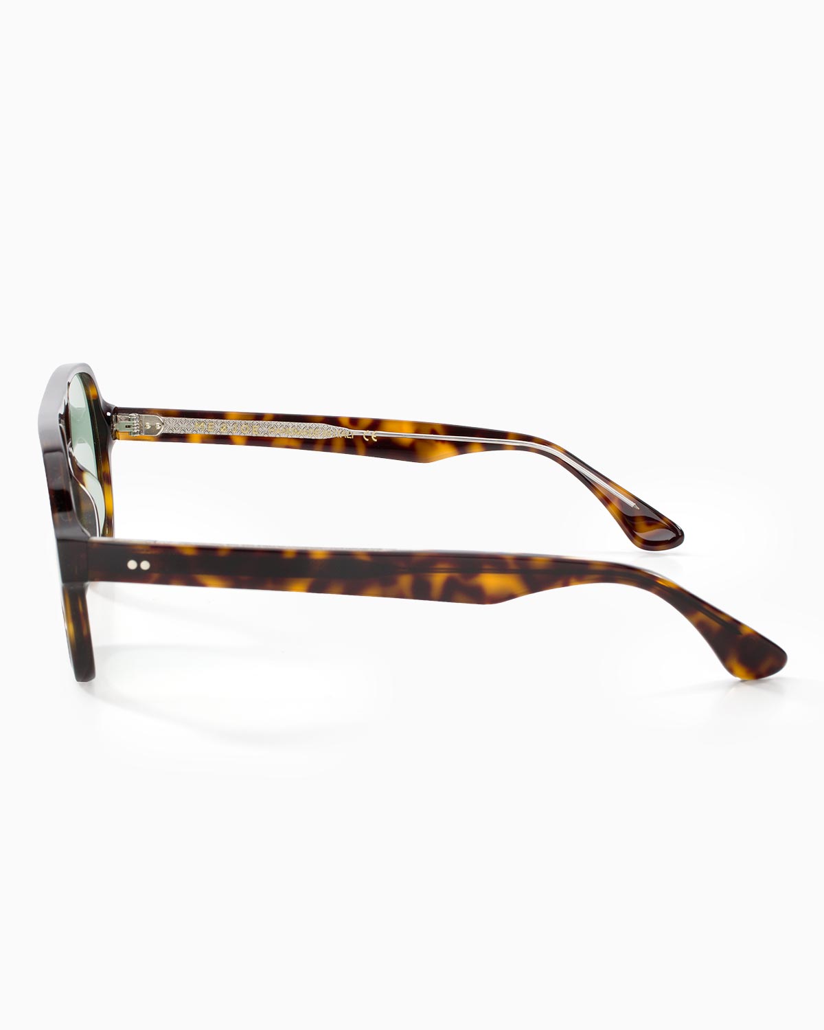 ME & JOE Atlas Tortoise sunglasses with light green lenses – side view