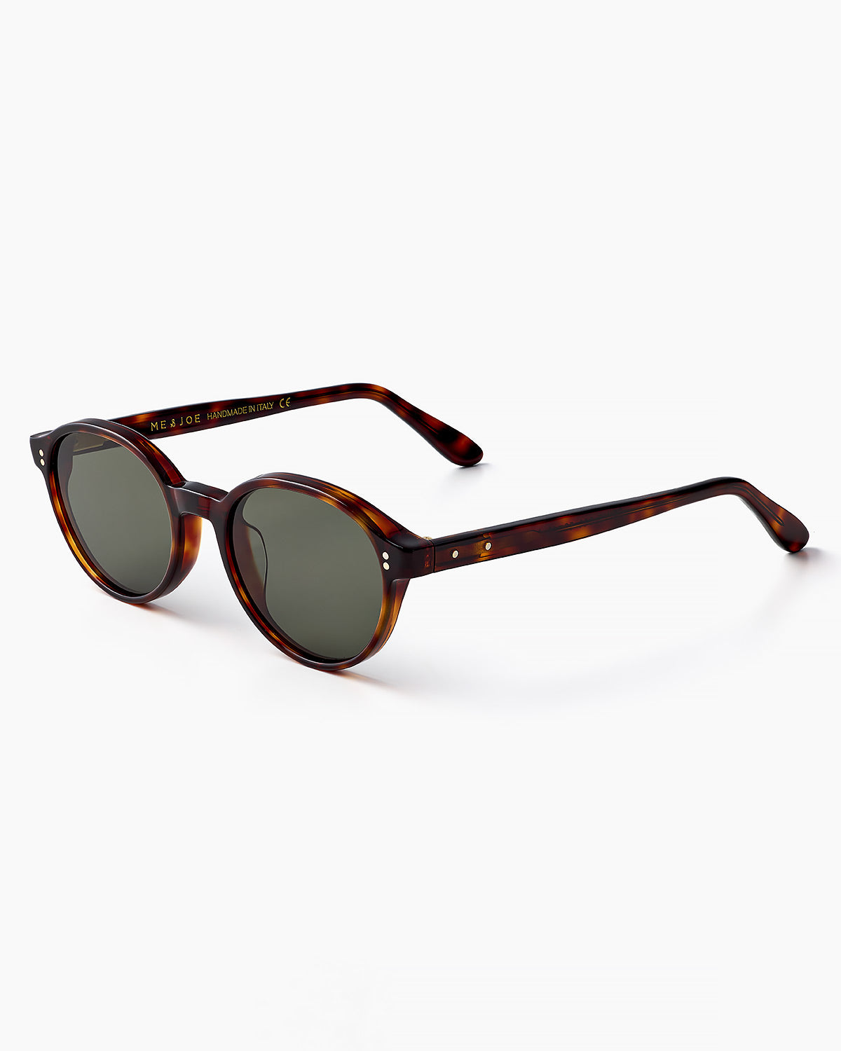 ME & JOE Bowie tortoise sunglasses – three quarter view