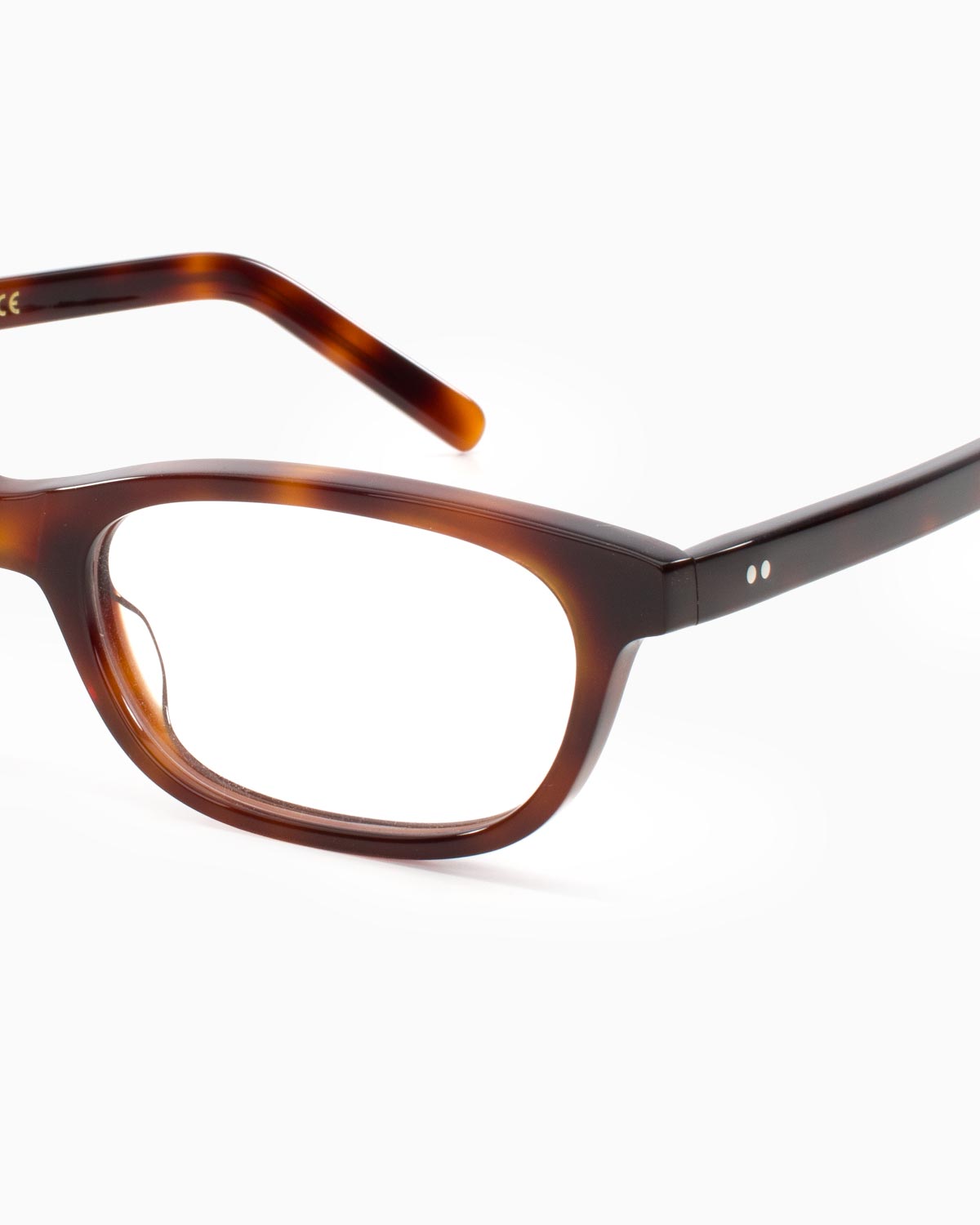 ME & JOE Darya tortoise optical glasses – close-up view