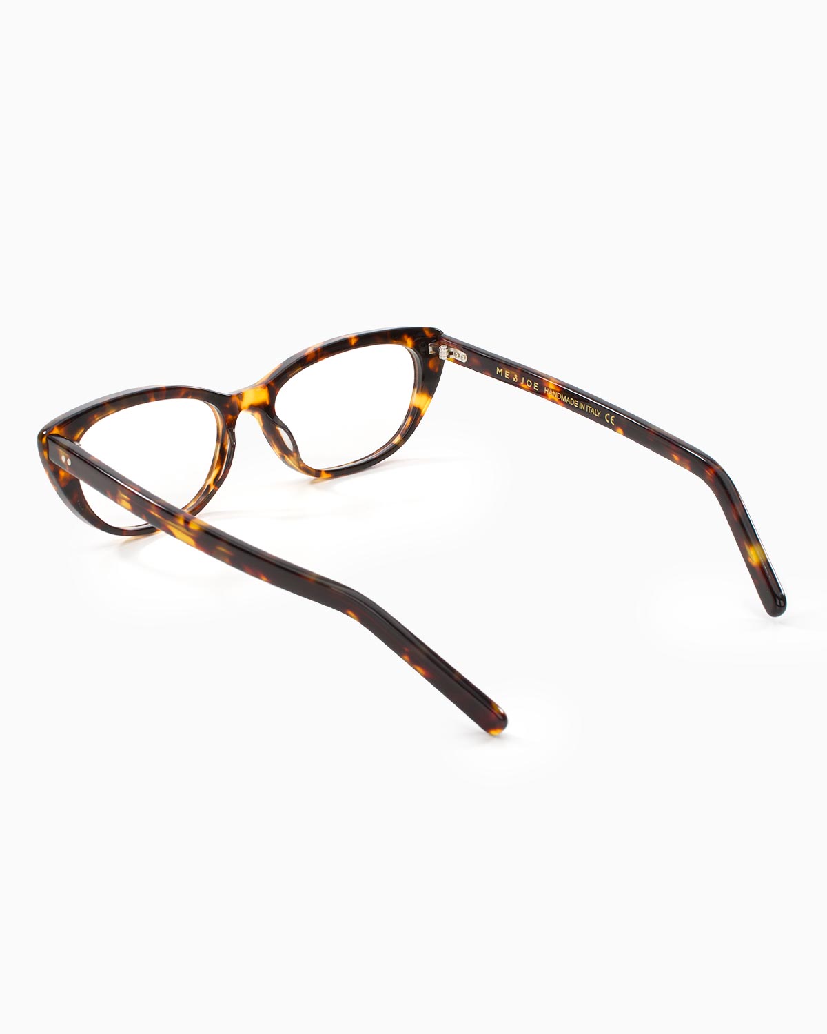 ME & JOE Emily spiced tortoise optical glasses – three-quarter view