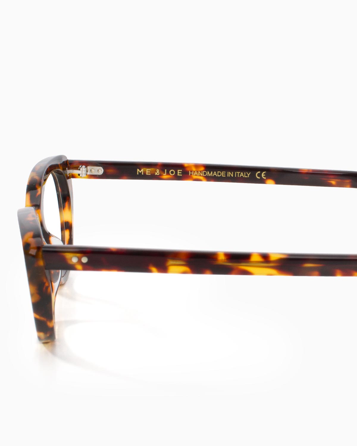 ME & JOE Emily spiced tortoise optical glasses – detail view