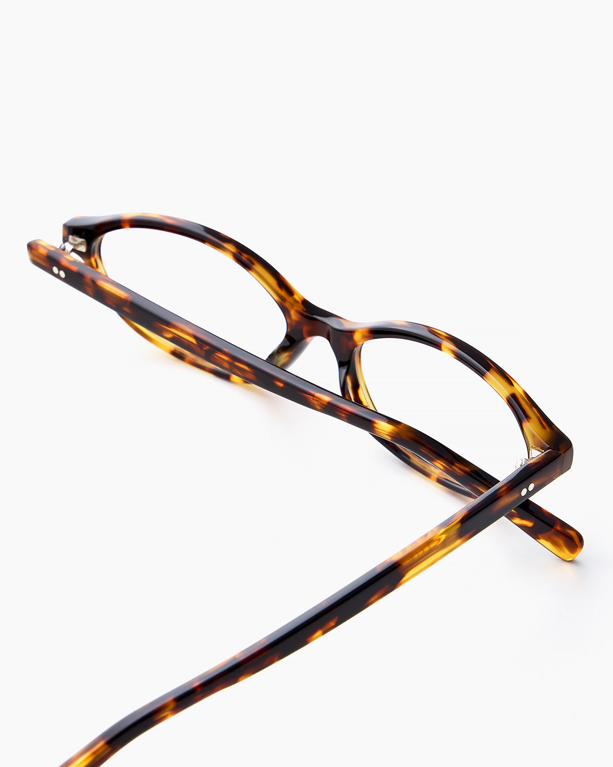 ME & JOE Ines tortoise optical glasses – angled view