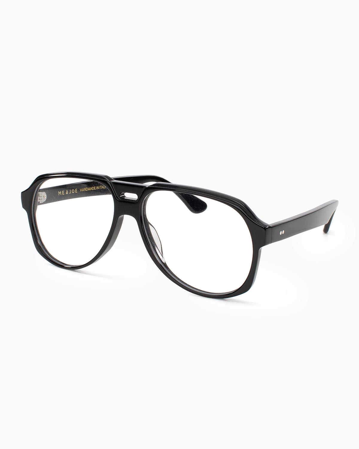 ME & JOE Maverick black optical glasses – three-quarter view