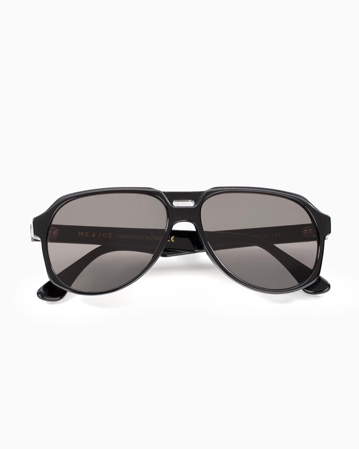 ME & JOE Maverick black sunglasses – front view