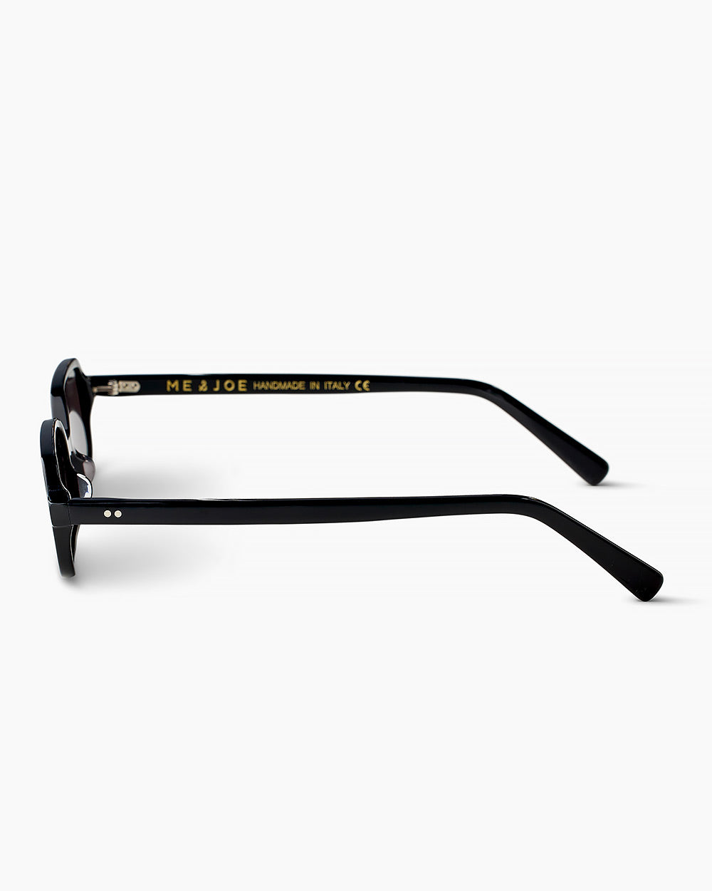 ME & JOE Mika black sunglasses