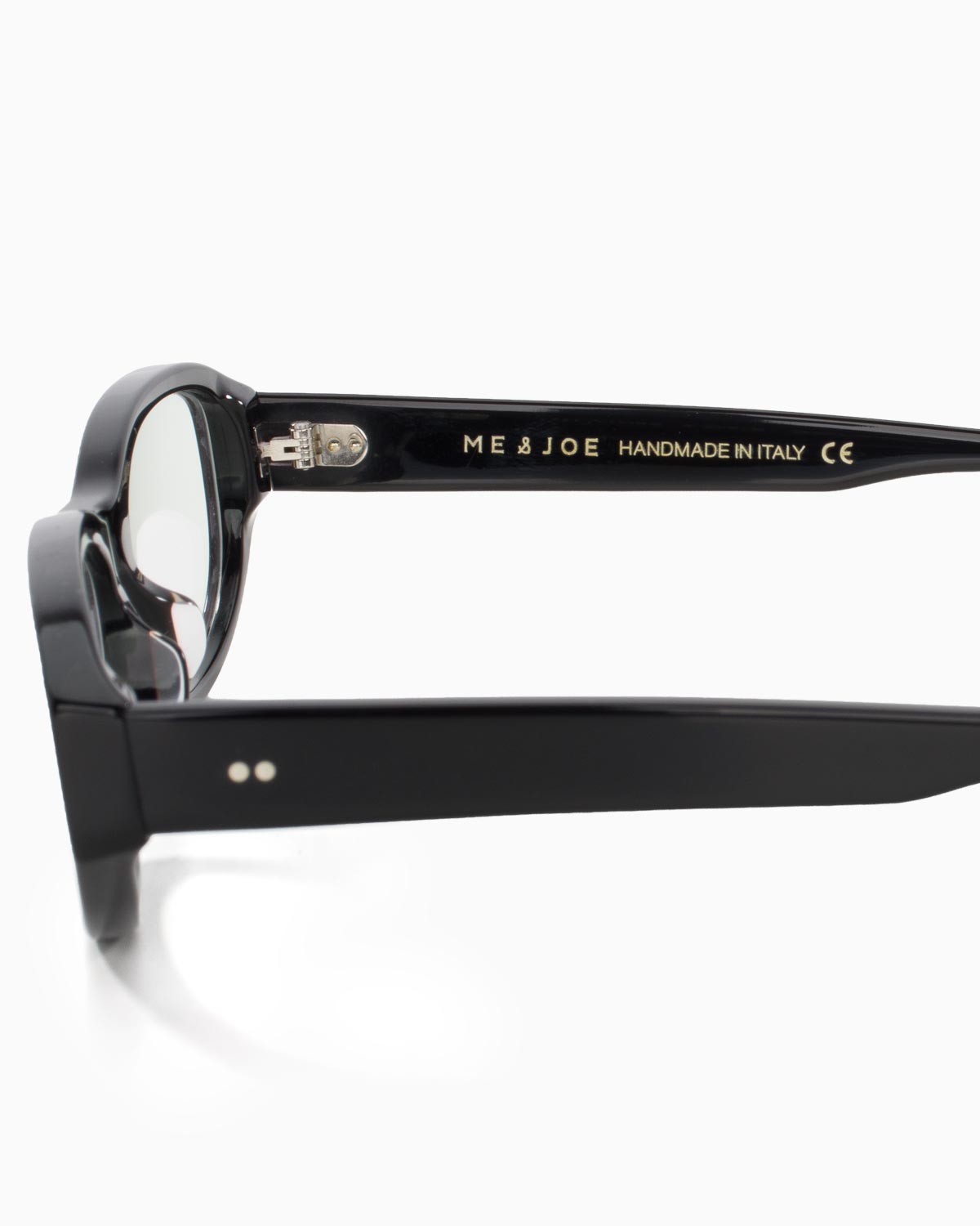 ME & JOE Muse black optical glasses – temple and logo detail