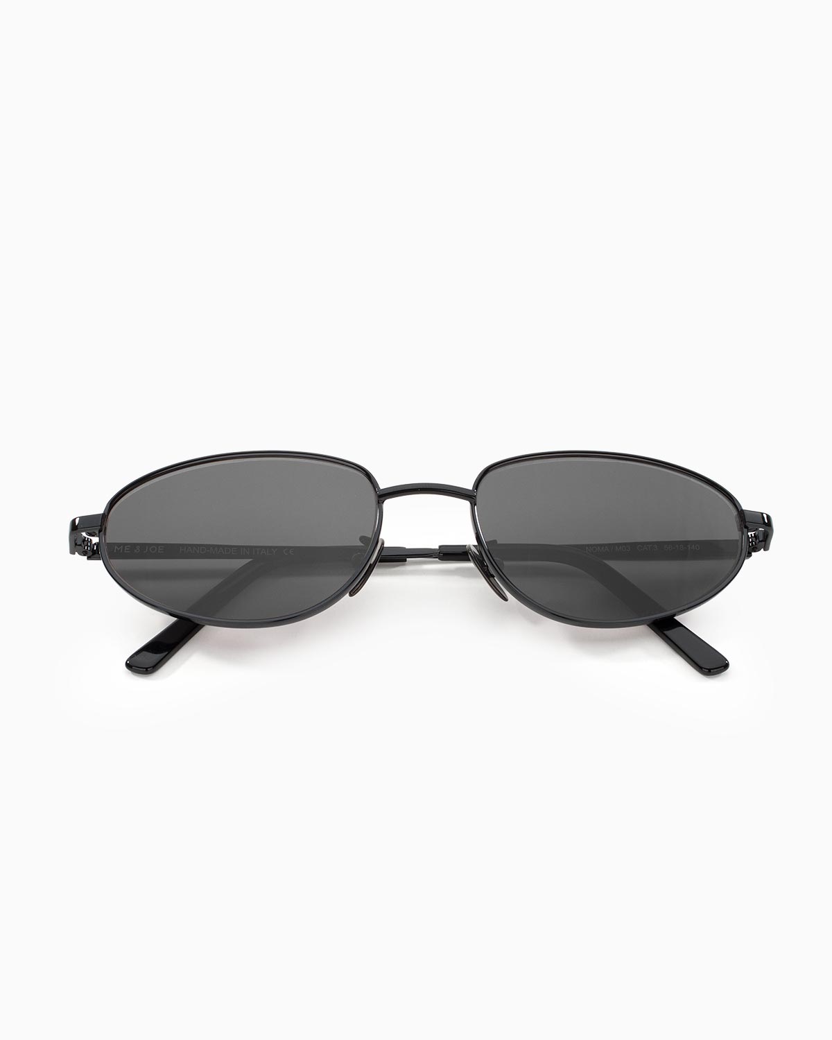 ME & JOE Noma Black sunglasses – front view