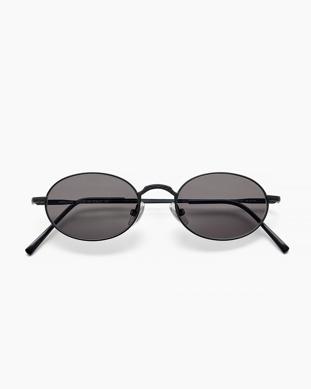 ME & JOE Soma black sunglasses – front view