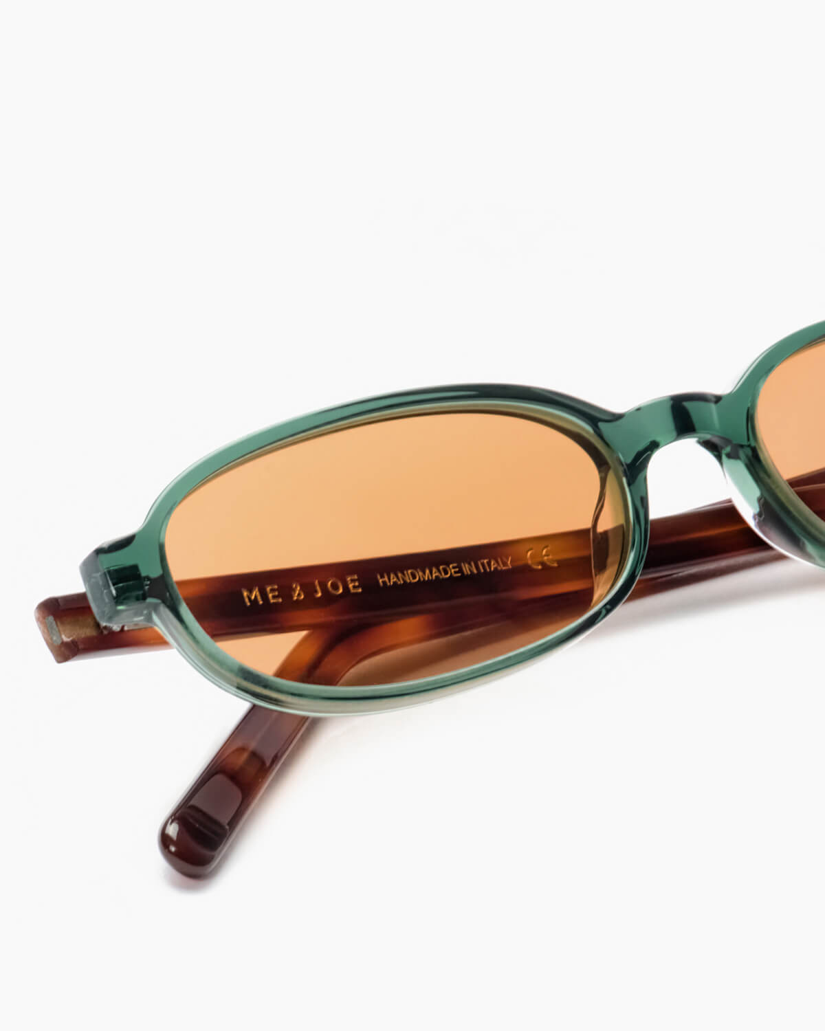 SUNGLASSES-WOMEN-MEN-UNISEX-IRIS-GREEN-DETAIL |SUNSET