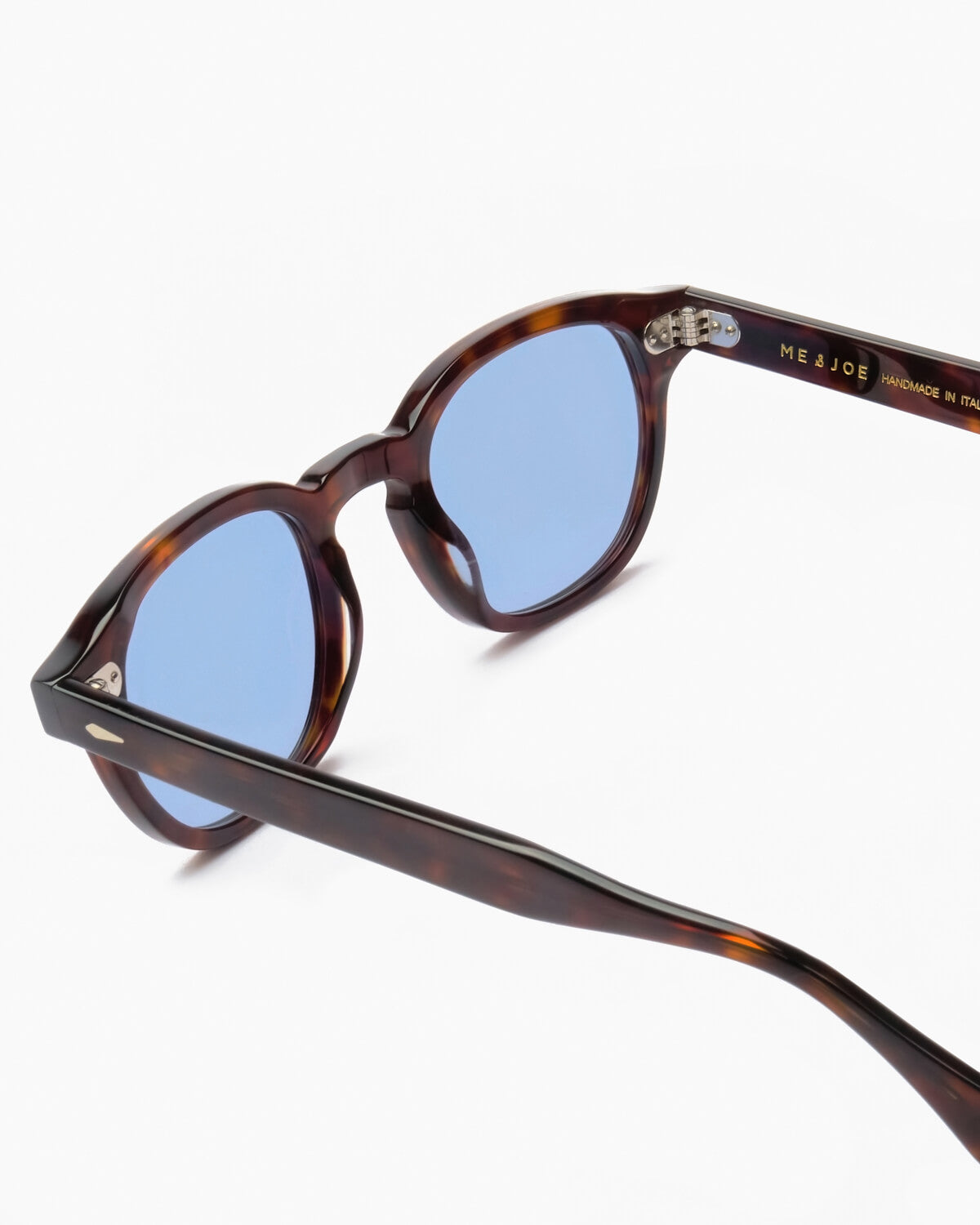TAYLOR WITH CUSTOM MADE LENSES