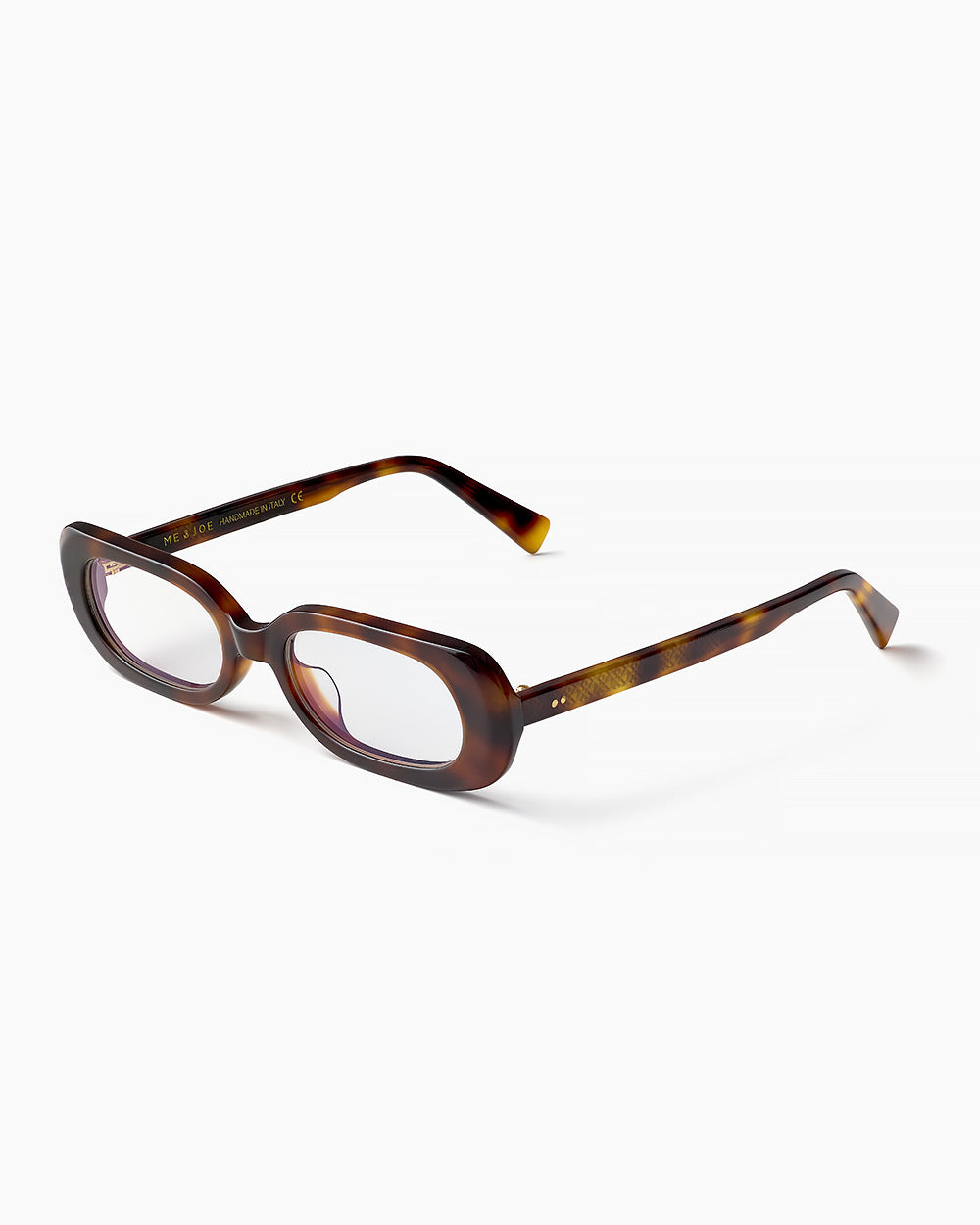 ME & JOE Gaby tortoise optical glasses – three-quarter view