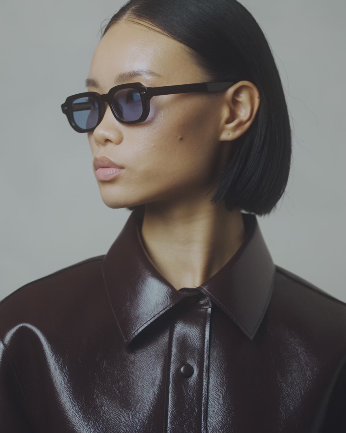 SUNGLASSES-WOMEN-UNISEX-CUSTOMELENSES-BLUEJEAN-DRAKE-Black Video |BLACK CUSTOM LENSES-BLUE JEAN