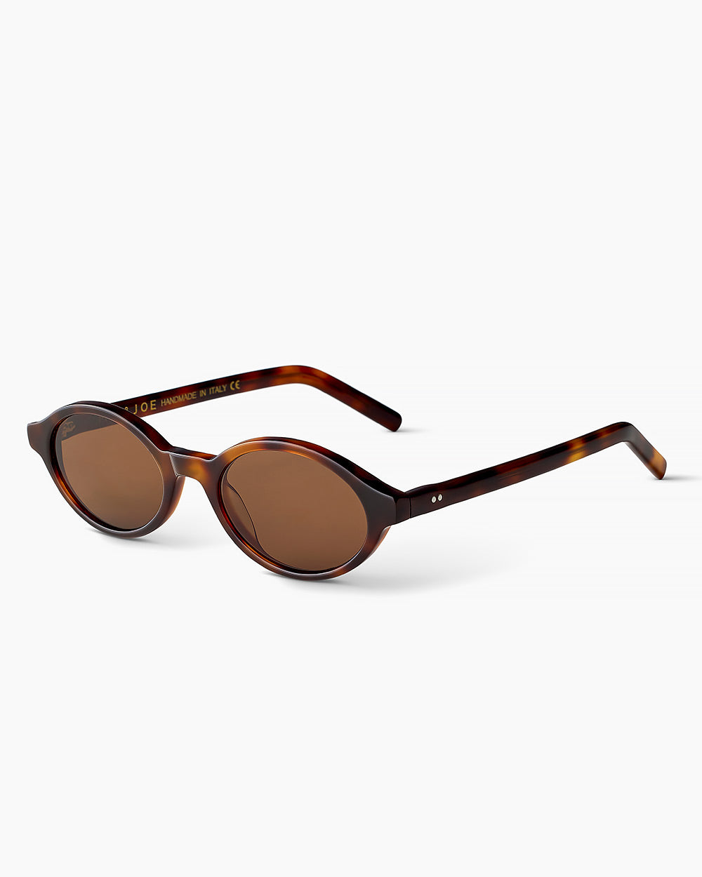 ME & JOE Alto tortoise sunglasses – three-quarter view