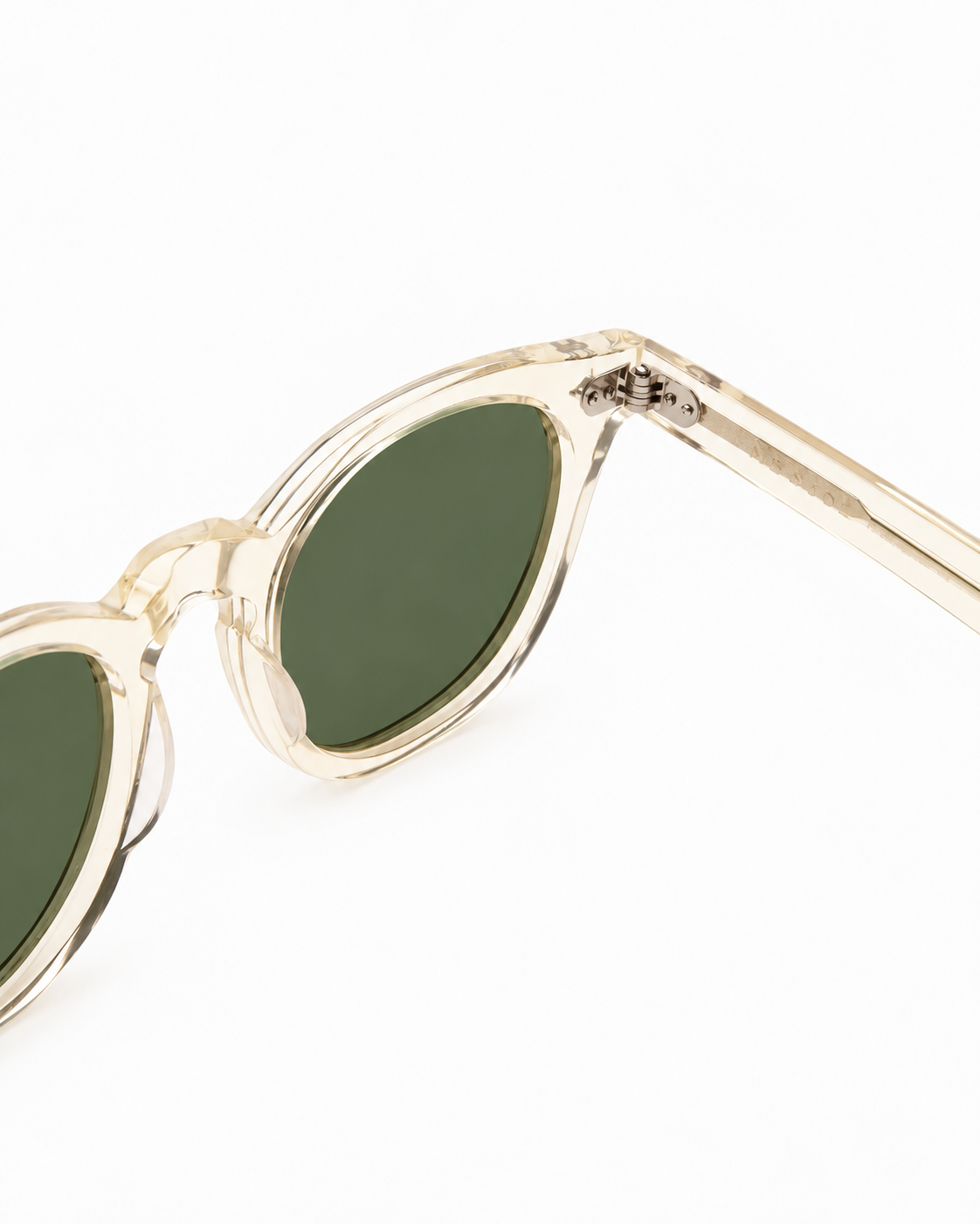 ME & JOE legend champagne sunglasses – frame detail