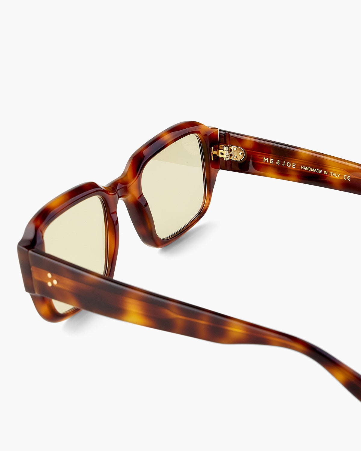 SUNGLASSES-WOMEN-MEN-UNISEX-BROOKLYN-TORTOISE-CUSTOMLENSES-SAND-DETAIL |TORTOISE CUSTOM LENSES-SAND