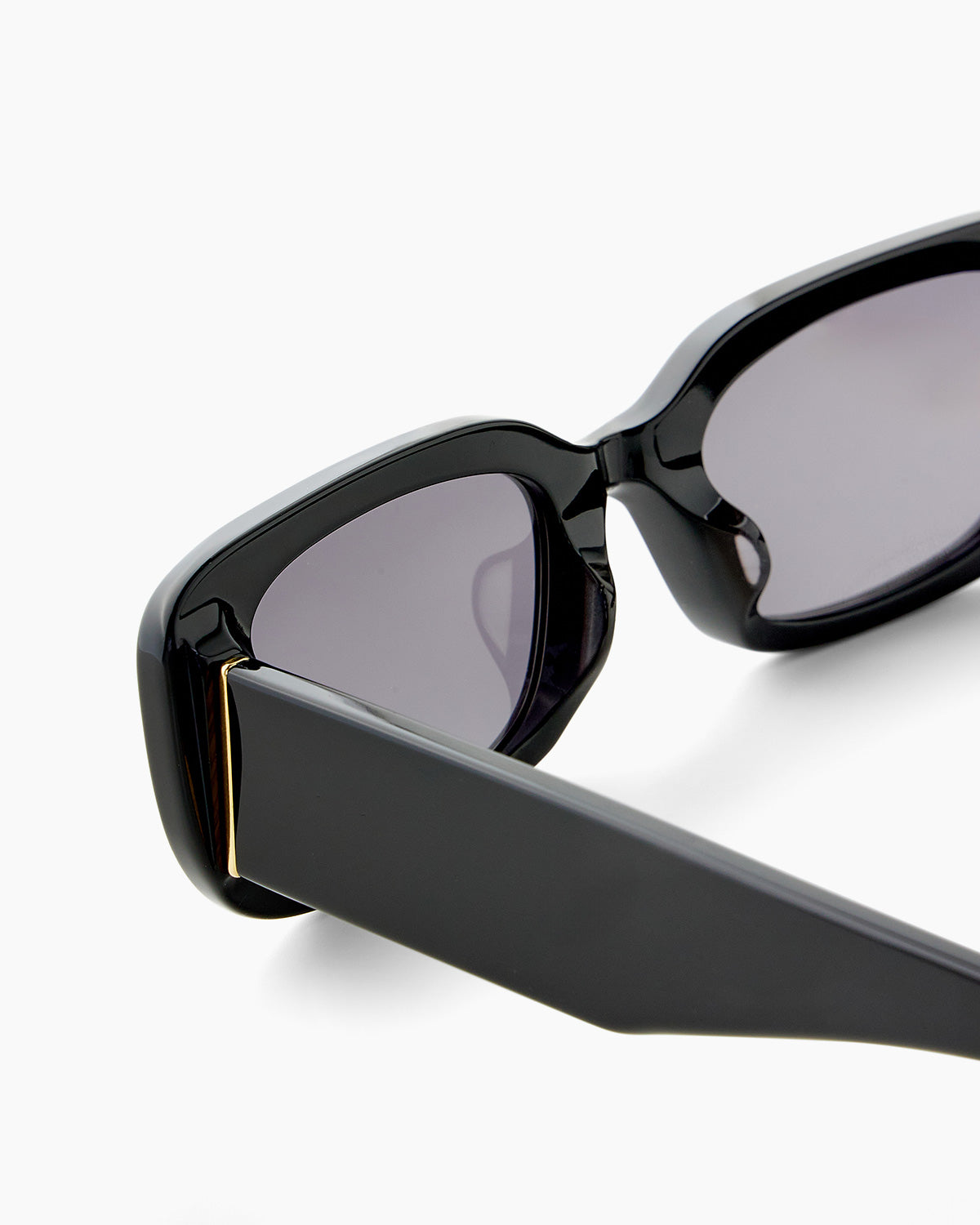 SUNGLASSES-WOMEN-MEN-UNISEX-CAMERON-BLACK-DETAIL |BLACK 