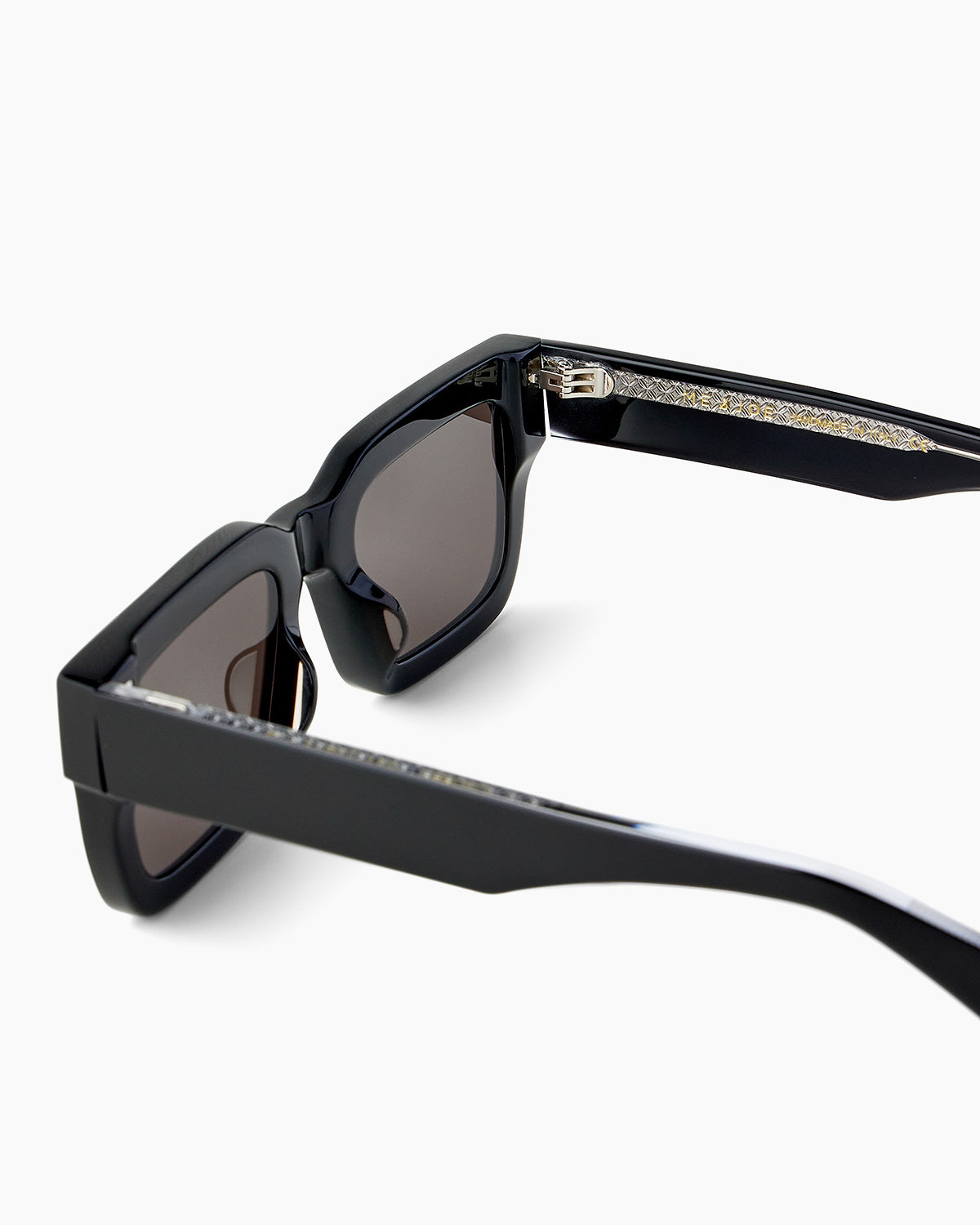 SUNGLASSES-WOMEN-MEN-UNISEX-COOPER-BLACK-DETAIL |BLACK