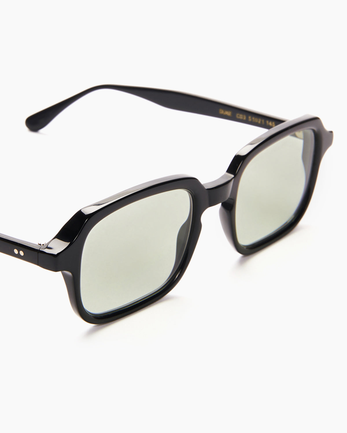 SUNGLASSES-WOMEN-MEN-UNISEX-DU_-BLACK-STUDIO-AVOCADO-DETAIL |BLACK CUSTOM LENSES-AVOCADO
