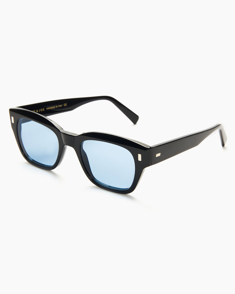 SUNGLASSES-WOMEN-MEN-UNISEX-DYLAN-BLACK-STUDIO-BLUE-SIDE