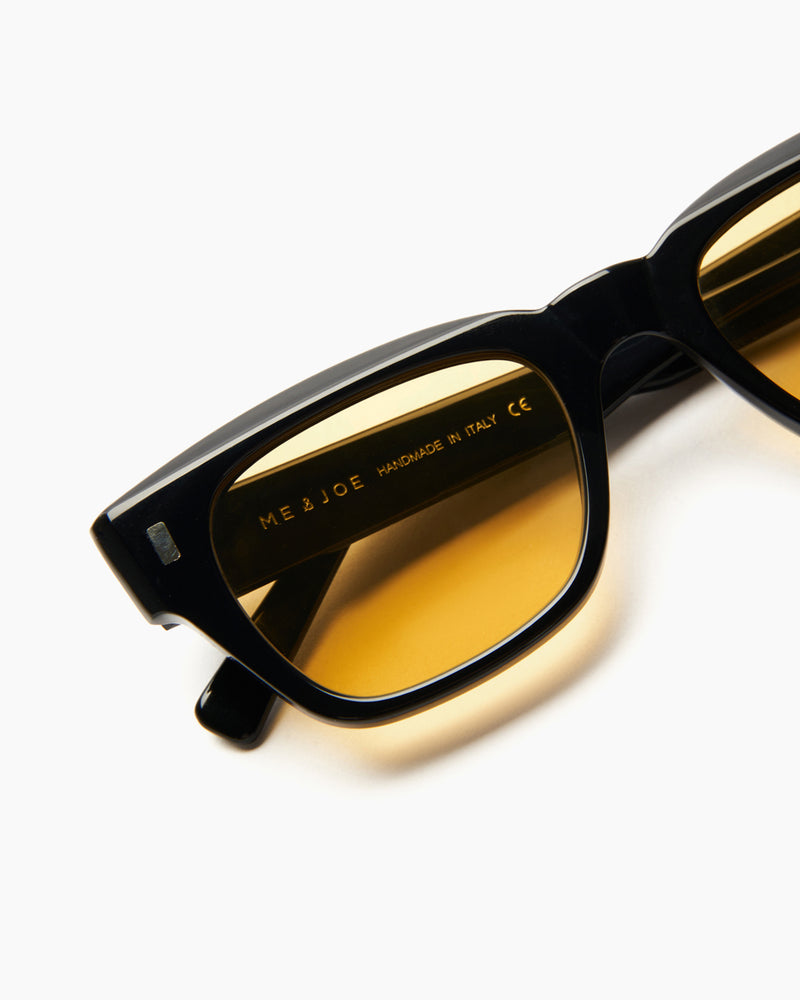 SUNGLASSES-WOMEN-MEN-UNISEX-DYLAN-BLACK-STUDIO-YELLOW-DETAIL