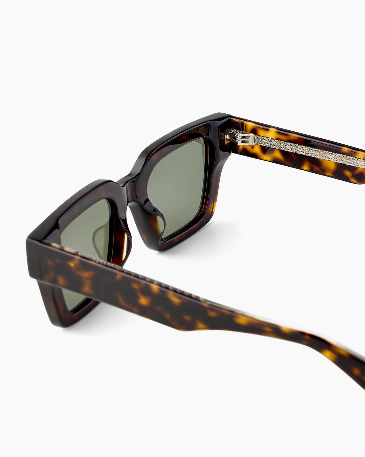 SUNGLASSES-WOMEN-MEN-UNISEX-HAMILTON-TORTOISE-DETAIL |TORTOISE