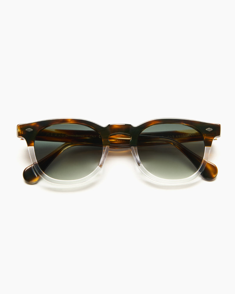 SUNGLASSES-WOMEN-MEN-UNISEX-LEGEND-CRYSTALTORTOISE-LMTED-FRONT