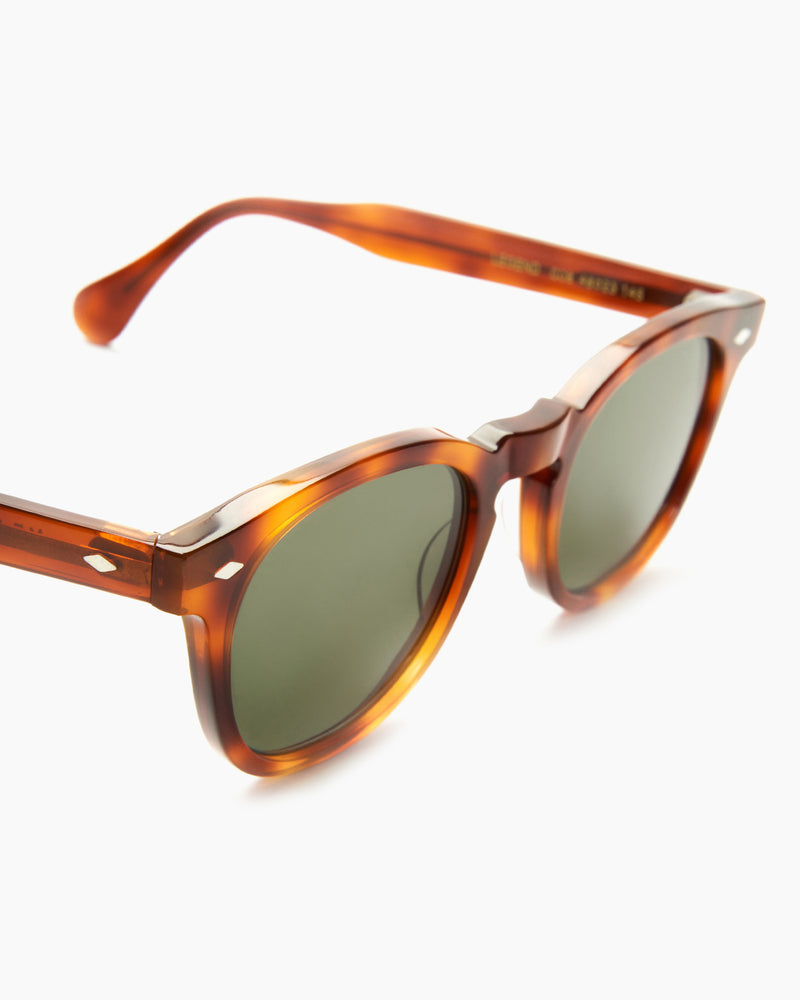 SUNGLASSES-WOMEN-MEN-UNISEX-LEGEND-HAVANA-DETAIL