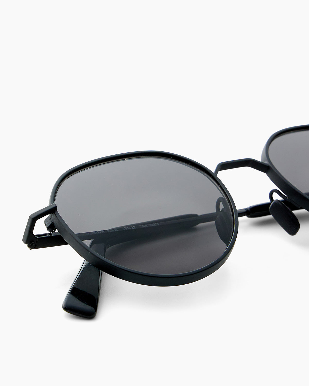 SUNGLASSES-WOMEN-MEN-UNISEX-LENNON-BLACK-DETAIL |BLACK