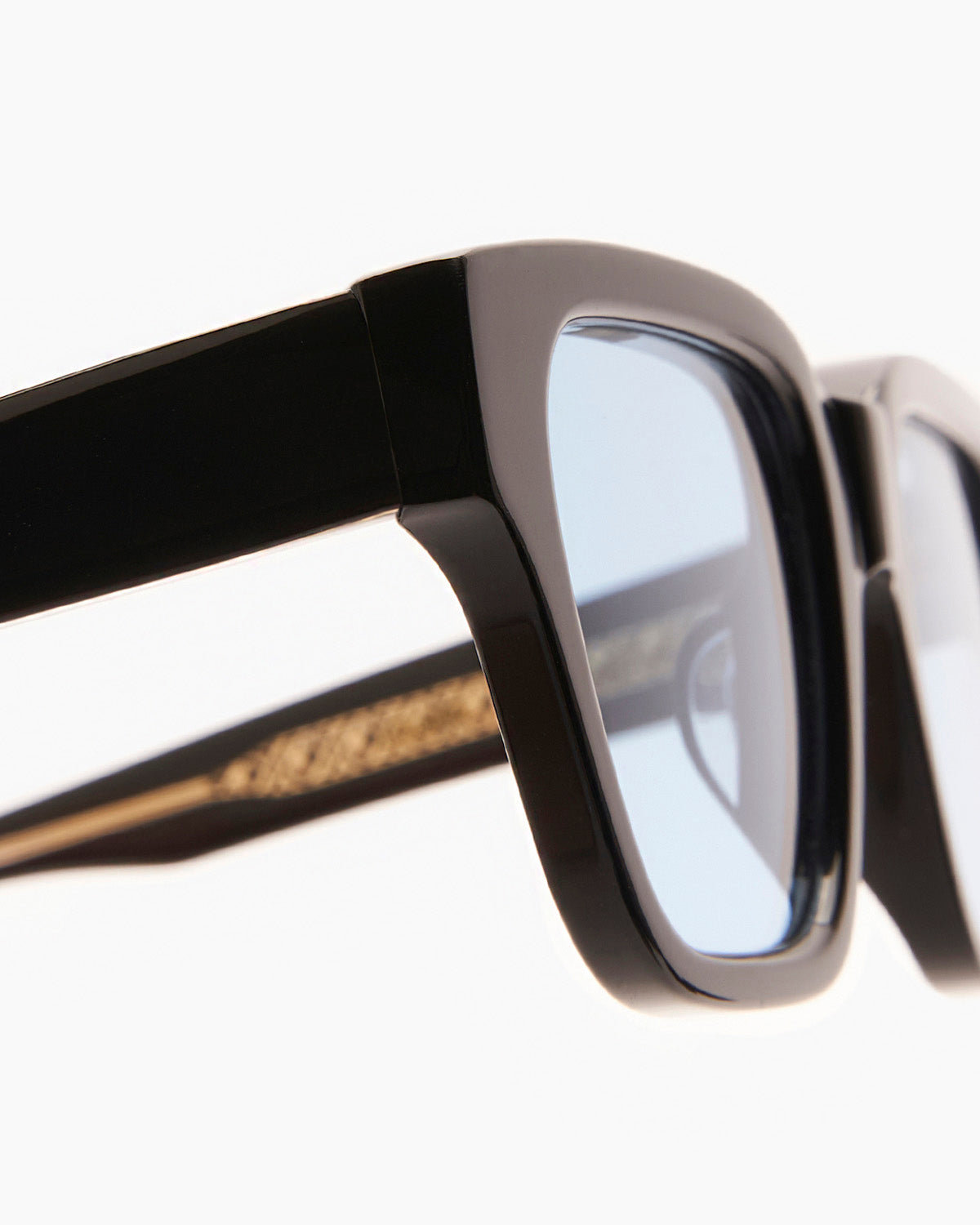 SUNGLASSES-WOMEN-MEN-UNISEX-LEONE-BLACK-CUSTOM-BLUELENSES-DETAIL |BLACK CUSTOM LENSES-BLUE JEAN
