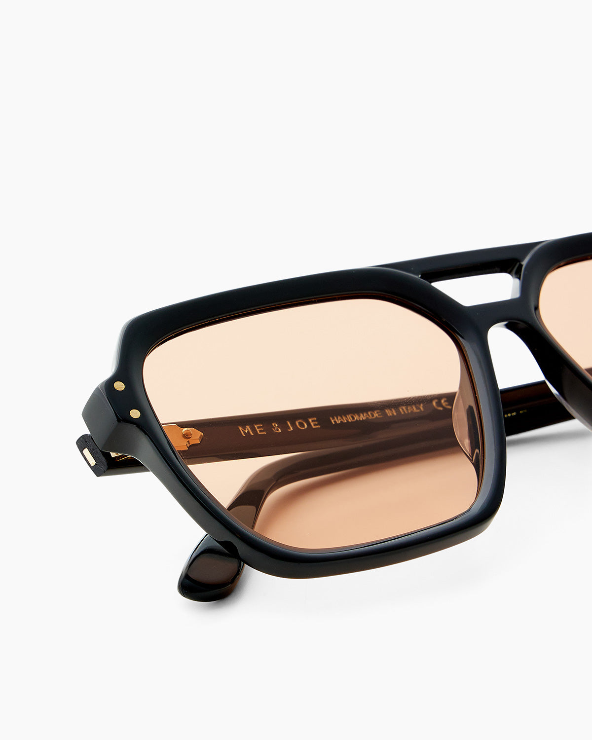 SUNGLASSES-WOMEN-MEN-UNISEX-MADISON-BLACK-CUSTOMLENSES-ORANGE-DETAIL|BLACK CUSTOM LENSES-ORANGE