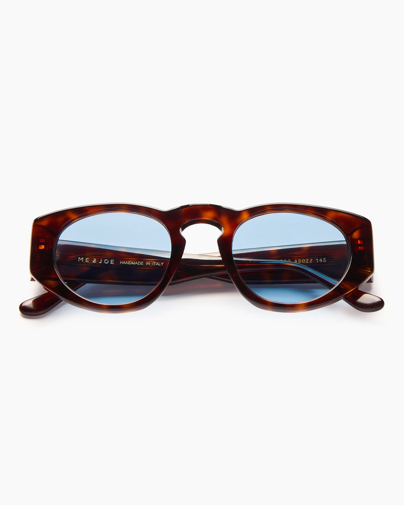 SUNGLASSES-WOMEN-MEN-UNISEX-ONASSIS-TORTOISE-STUDIO-BLUE-FRONT