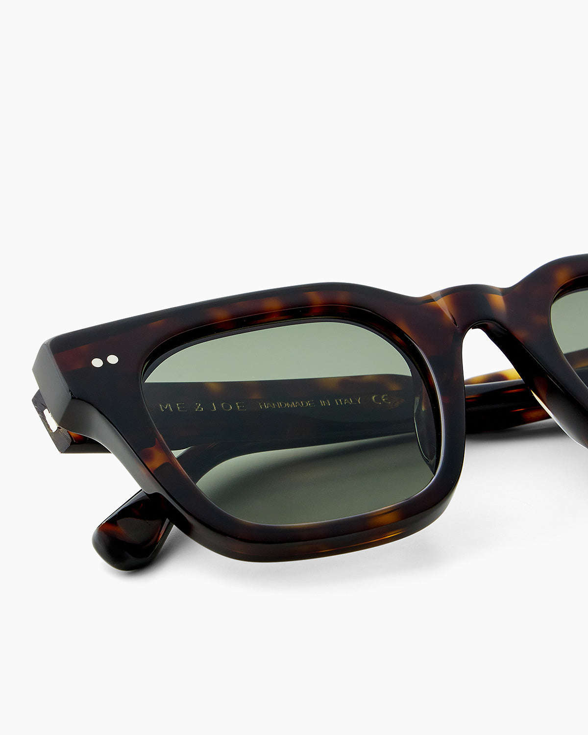 SUNGLASSES-WOMEN-MEN-UNISEX-ROBERT-TORTOISE-DETAIL |TORTOISE
