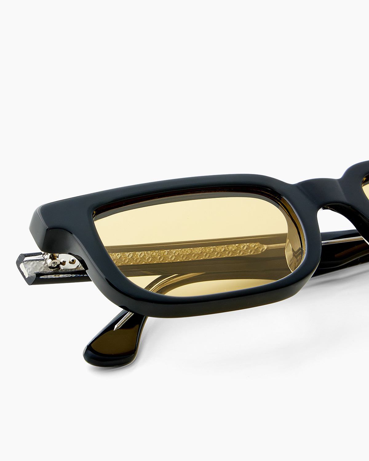 SUNGLASSES-WOMEN-MEN-UNISEX-WALKER-BLACK-CUSTOMLENSES-PINA COLADA-DETAIL |BLACK CUSTOM LENSES-PINA COLADA