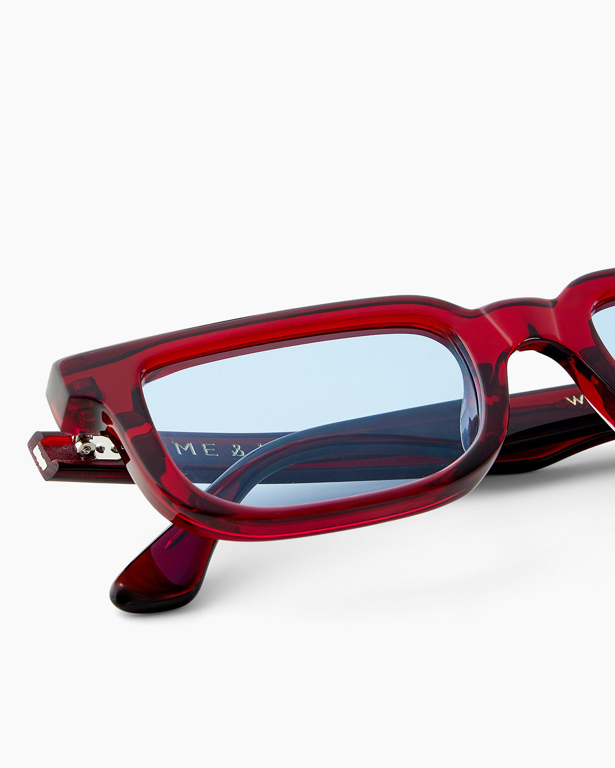 SUNGLASSES-WOMEN-MEN-UNISEX-WALKER-RED-CUSTOMLENSES-BLUEJEAN-DETAIL |RED CUSTOM LENSES-BLUE JEAN