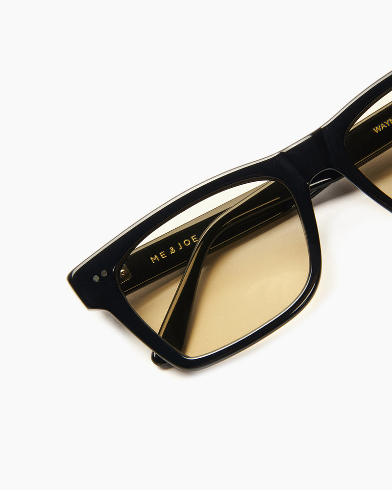 SUNGLASSES-WOMEN-MEN-UNISEX-WAYNE-STUDIO-BLACK-SAND-DETAIL