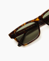 SUNGLASSES-WOMEN-MEN-UNISEX-WAYNE-TORTOISE-DETAIL