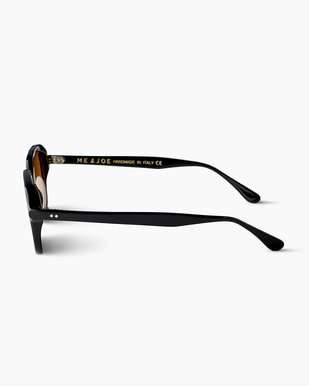 ME & JOE Duke black sunglasses