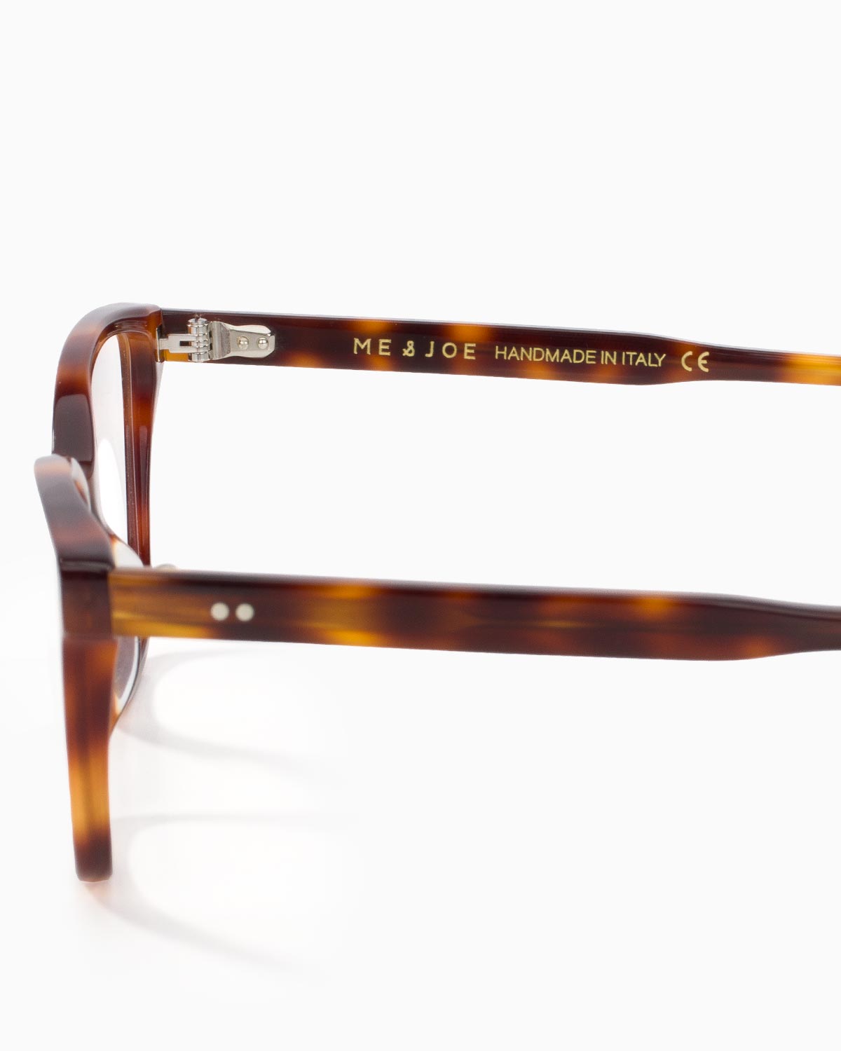ME & JOE Amelie tortoise optical glasses -temple and logo detail