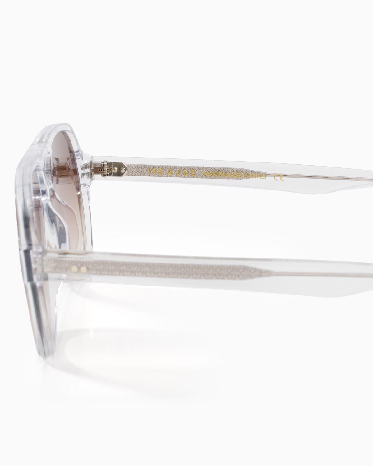 ME & JOE Atlas Clear sunglasses with brown gradient lenses – temple and logo detail