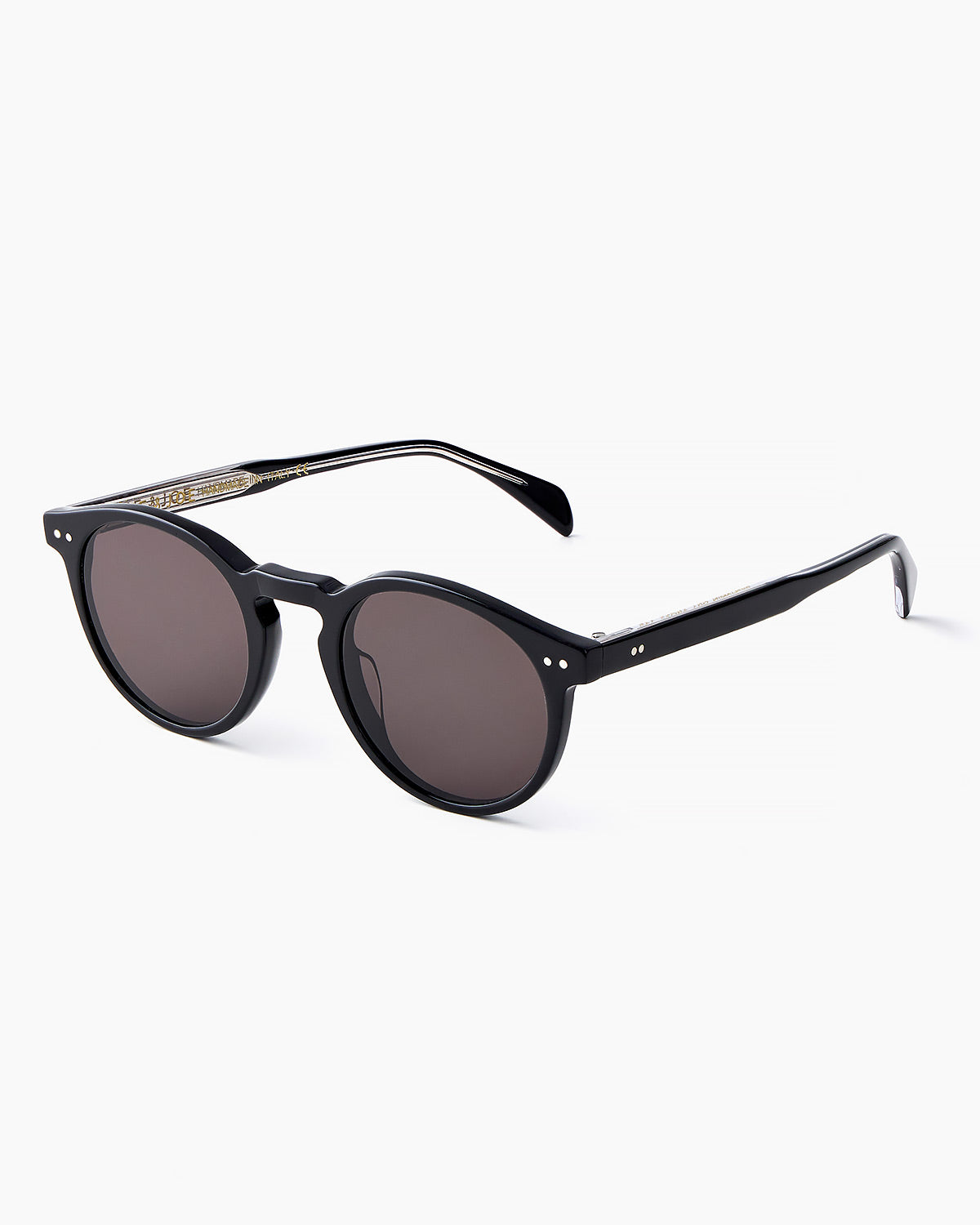 ME & JOE Benjamin black sunglasses – three-quarter view