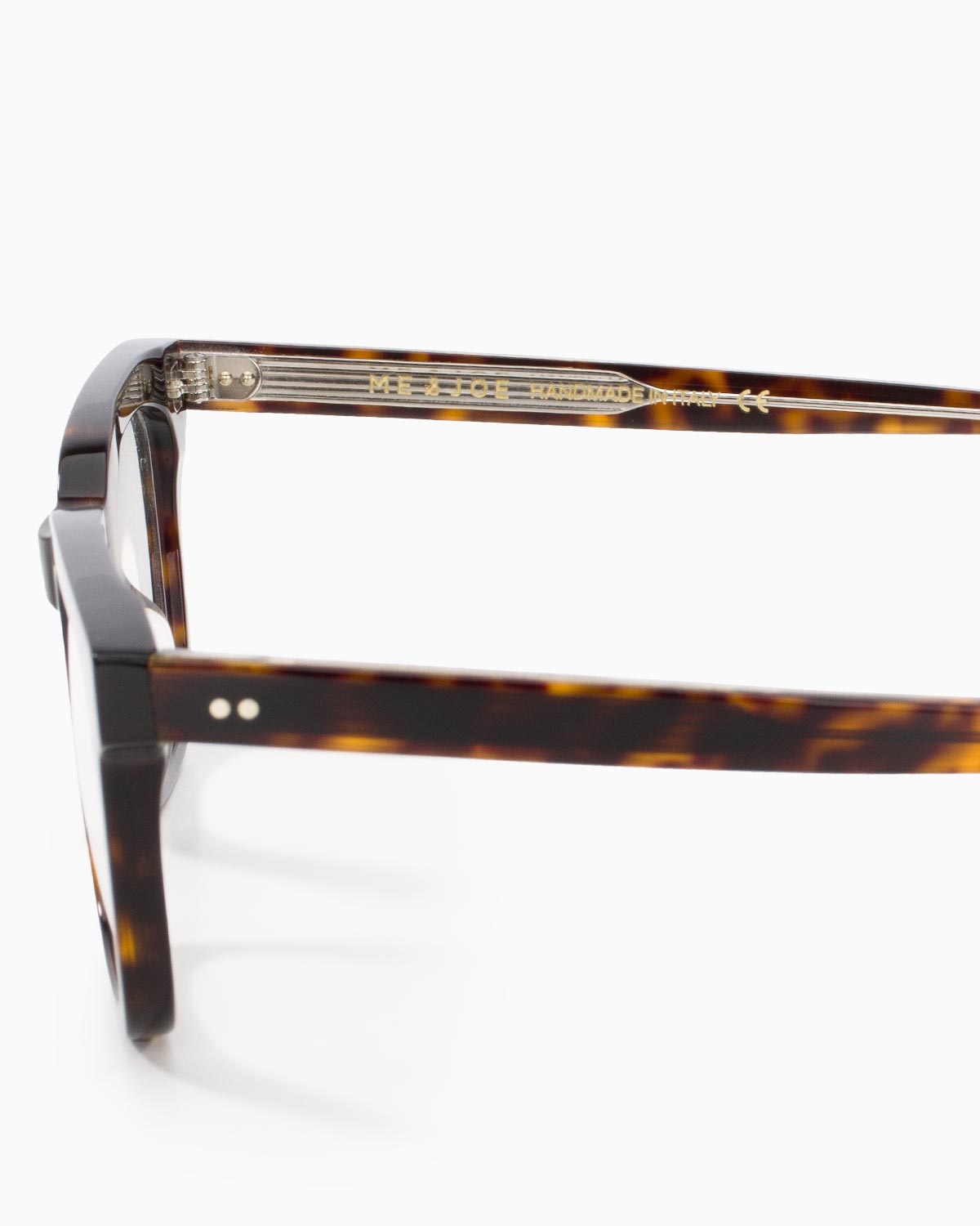ME & JOE Blair tortoise optical glasses - temple and logo detail 