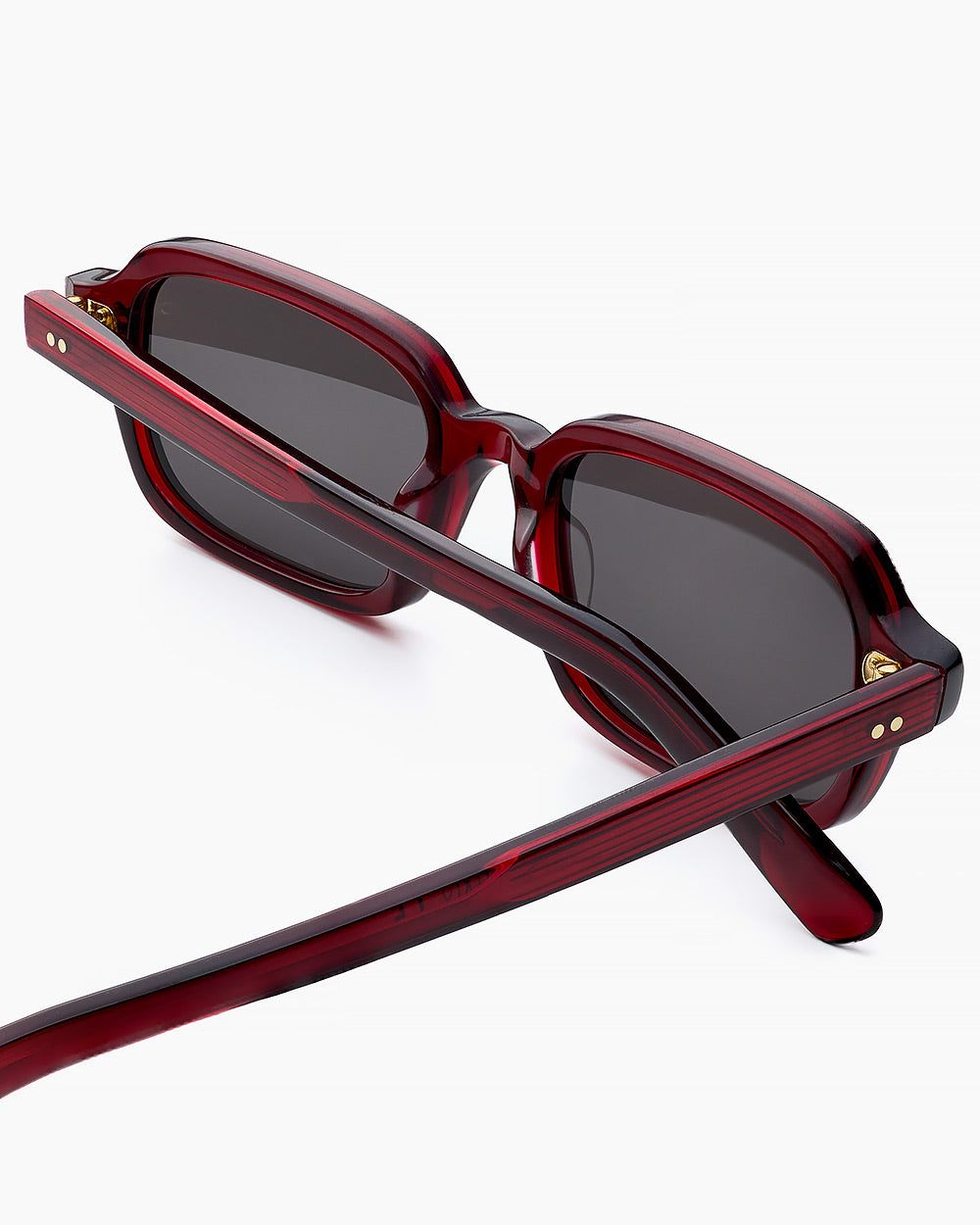 ME & JOE Jules burgundy sunglasses – detail view