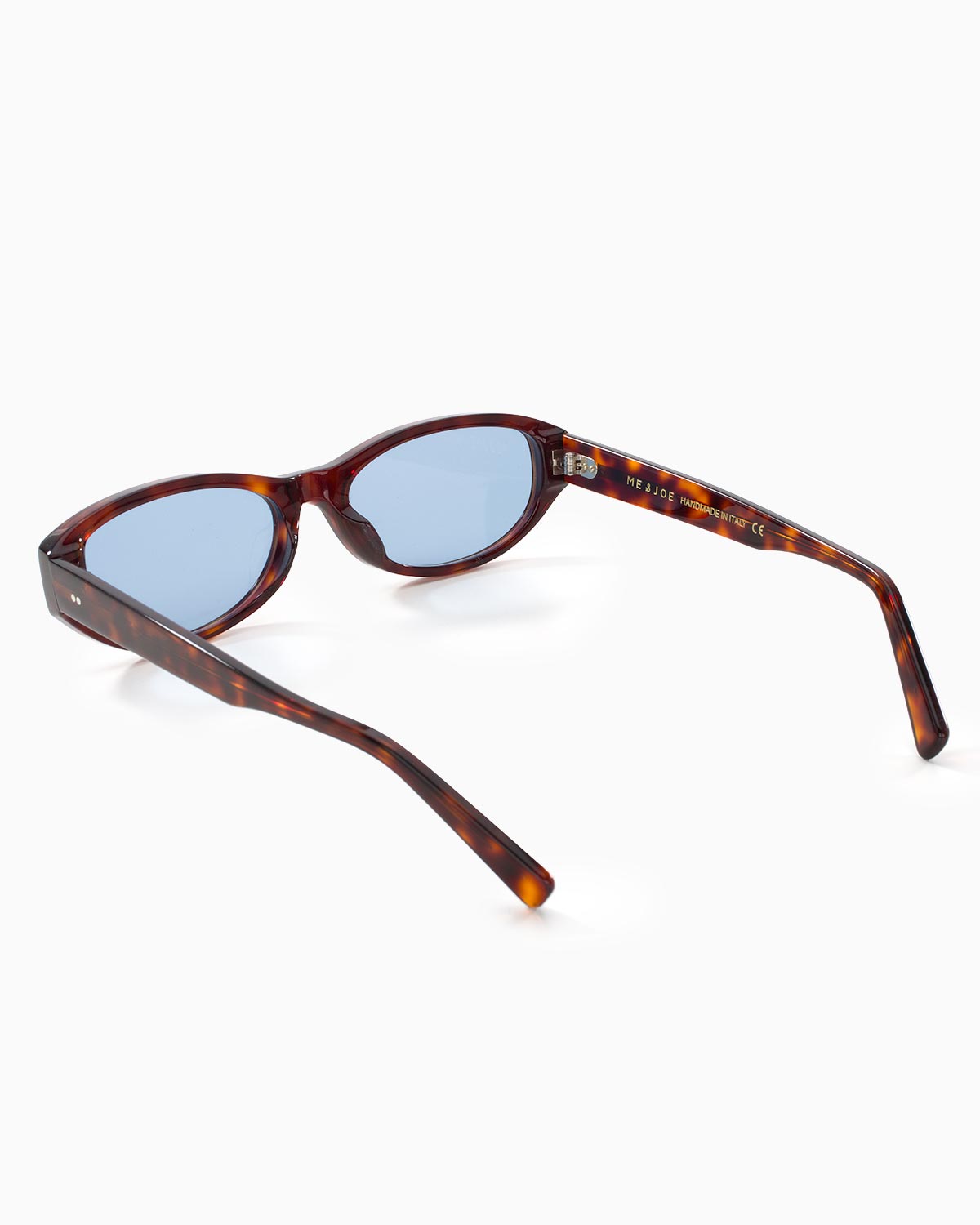 ME & JOE Muse cherry tortoise sunglasses with light blue lenses – rear three-quarter view