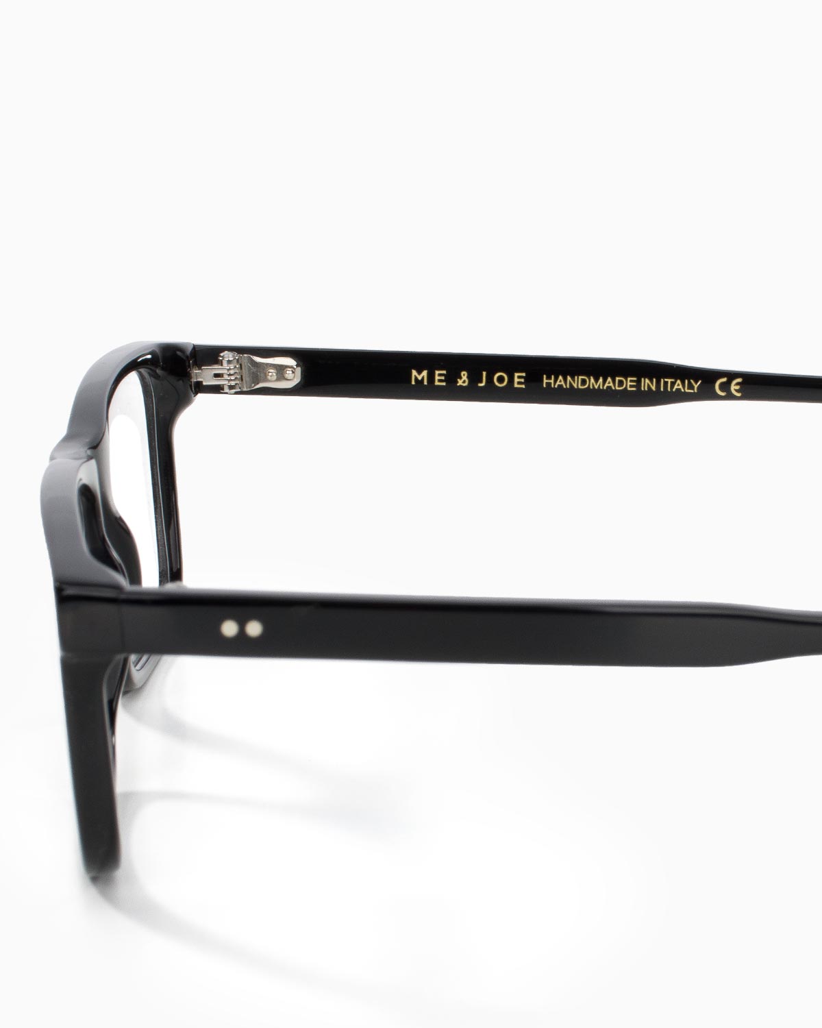 ME & JOE Nero black optical glasses -temple and logo detail