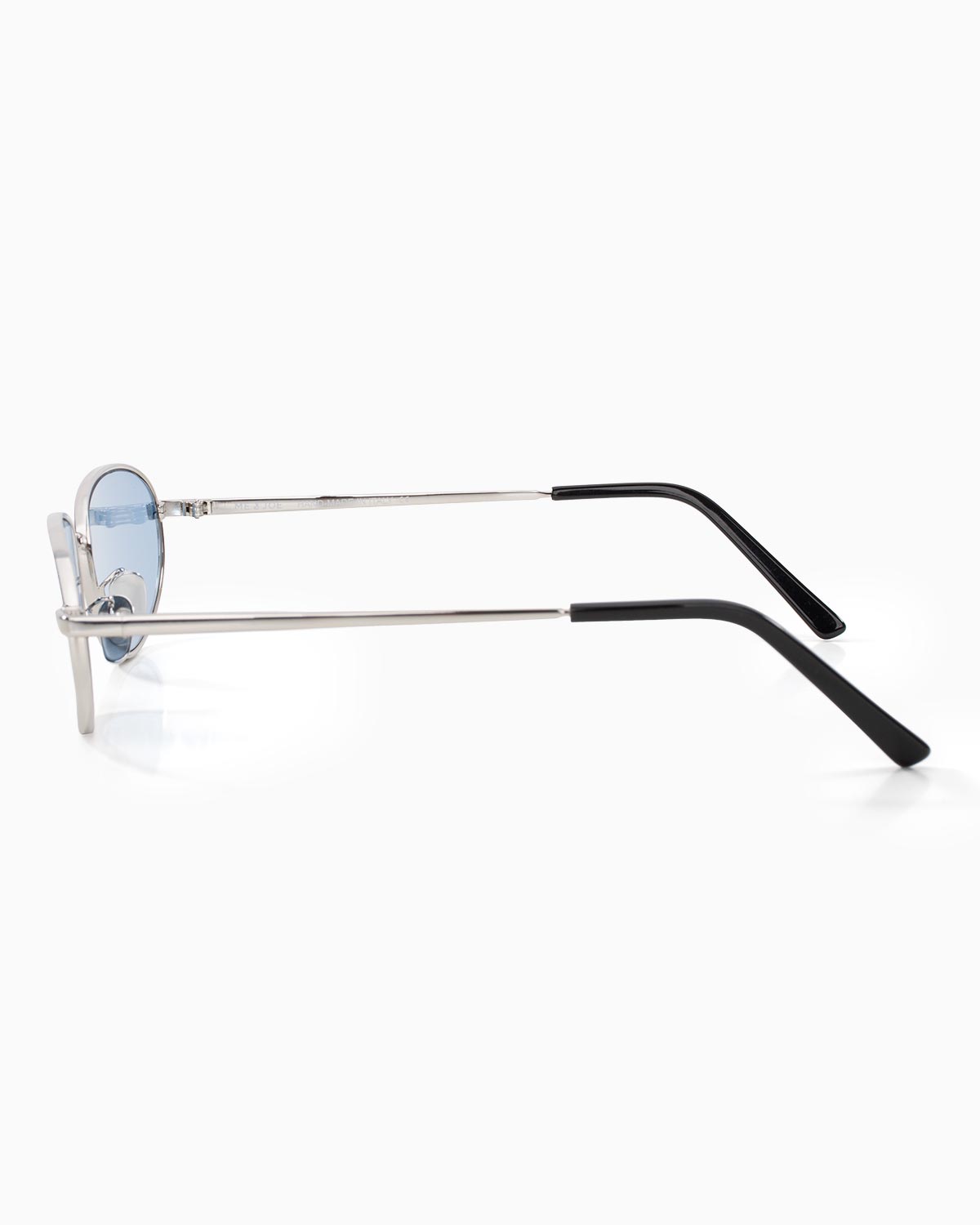 ME & JOE Noma silver sunglasses with blue lenses – side view